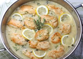 طريقة عمل دجاج بصلصة الليمون الكريمية