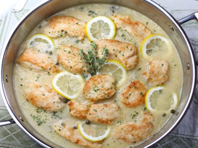 طريقة عمل دجاج بصلصة الليمون الكريمية