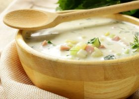 طريقة عمل شوربة الخضار بالزبادي