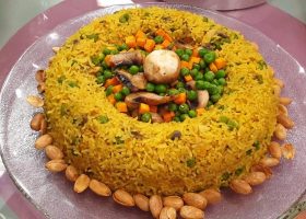 طريقة عمل أرز بالخضار والكاري