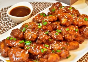 طريقة عمل أجنحة دجاج بصلصة البافلو