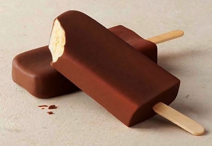 طريقة عمل ايس كريم فانيليا مغطى بالشوكولاتة