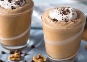 طريقة عمل تمر مثلج بالقرفة والكريمة