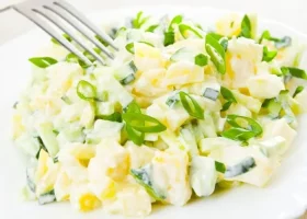 طريقة عمل سلطة البطاطس بالبيض