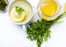 طريقة عمل شاي البقدونس الصحي