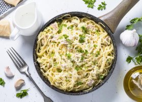 طريقة عمل مكرونة فوتشيني بدون دجاج