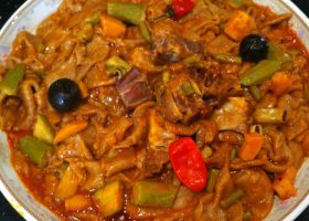 طريقة عمل مطازيز باللحم