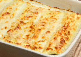 طريقة عمل رولات التوست باللحم المفروم