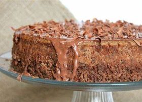 طريقة عمل تشيز كيك شوكولاتة سنيكرز