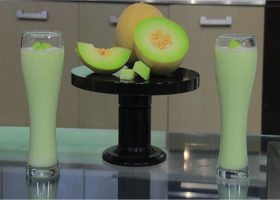 طريقة عمل عصير الكنتالوب والنعناع