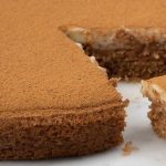 طريقة عمل بسبوسة القرفه بالقشطة