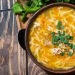 طريقة عمل شوربة الشعيرية المحمصة