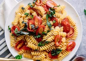 طريقة عمل سلطة مكرونة تايلندية بالفول السوداني