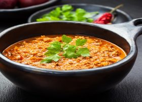 طريقة عمل شكشوكة الباذنجان بدون بيض