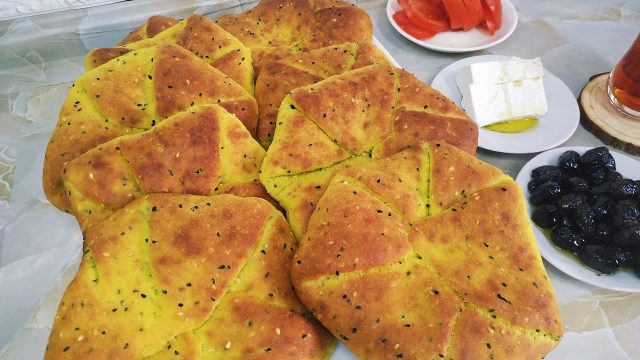 طريقة عمل خبز المسفن الفلسطيني