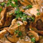 طريقة عمل دجاج بالليمون وصوص الفطر للرجيم
