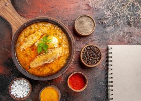 طريقة عمل شوربة الفلفل المشوي بالدجاج