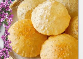 طريقة عمل الخبز البوري الهندي التقليدي