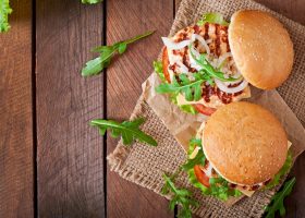 طريقة عمل برجر تندوري دجاج