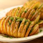 طريقة عمل البطاطس المخبوزة