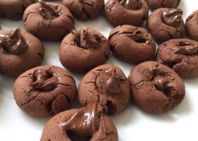 طريقة عمل بسكوت دايت بالشوكولاتة