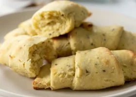 طريقة عمل كرواسون كيتو