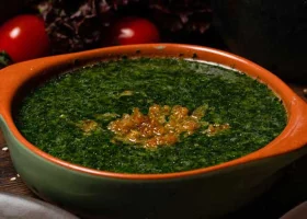 طريقة عمل ملوخية حمراء