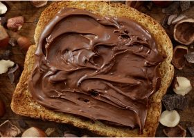 طريقة عمل ساندوتش نوتيلا