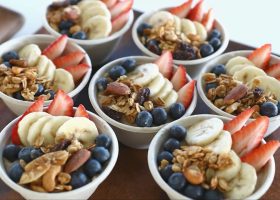 طريقة عمل آساي بالفواكه الإستوائية