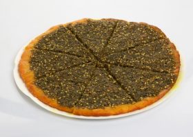 طريقة عمل بيتزا بالزعتر