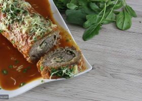 طريقة عمل رول اللحم بالسبانخ