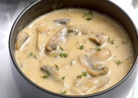 طريقة عمل شوربة المشروم ماجي