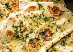 طريقة عمل خبز النان الباكستاني