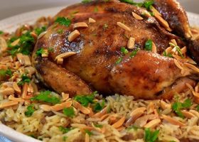 طريقة عمل دجاج محشي رز