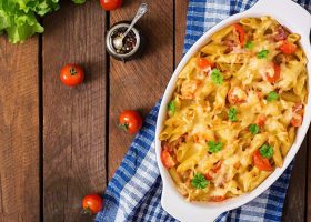 طريقة عمل صينية مكرونة بالدجاج