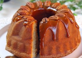 طريقة عمل كيكة الرطب