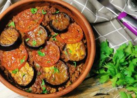 طريقة عمل صينية اللحم بالباذنجان