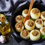 طريقة عمل البصل المحشي بالبرغل
