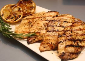 طريقة عمل دجاج الفيليه المشوي