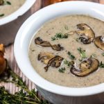 طريقة عمل شوربة الفطر الكريمية