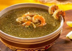 طريقة عمل ملوخية بالجمبري