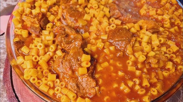 طريقة عمل المبكبكة الليبية بالطريقة التقليدية