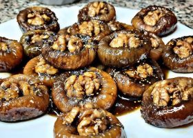 طريقة عمل حلى التين بدبس التمر