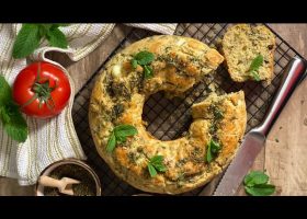 طريقة عمل الكيكة المالحة بالزعتر الأخضر