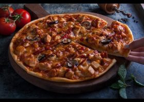 طريقة عمل باربيكيو بيتزا بالدجاج