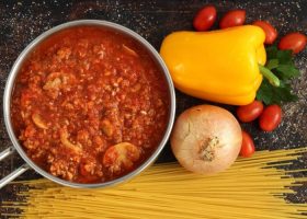 طريقة عمل القرع بصلصة البولونيز