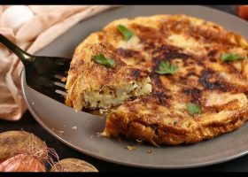 طريقة عمل التورتيلا الإسباني