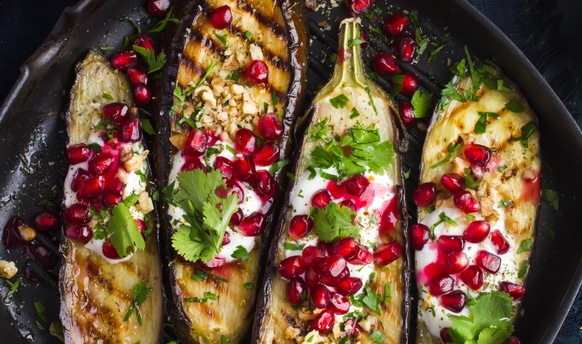 طريقة عمل السلطة التركية بالباذنجان المشوي