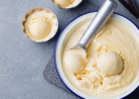 طريقة عمل آيس كريم جوز الهند