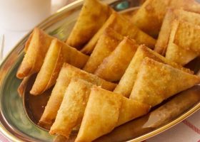 طريقة عمل سمبوسة البيتزا